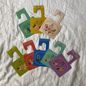 Baby Closet Hanger Size Dividers / Newborn through 2T